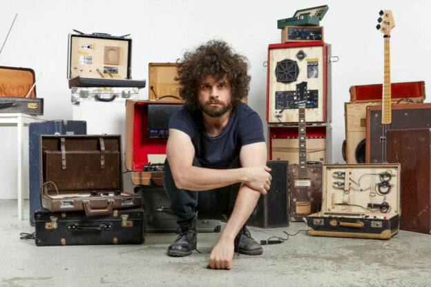 L'artiste lo-fi Louis Jucker